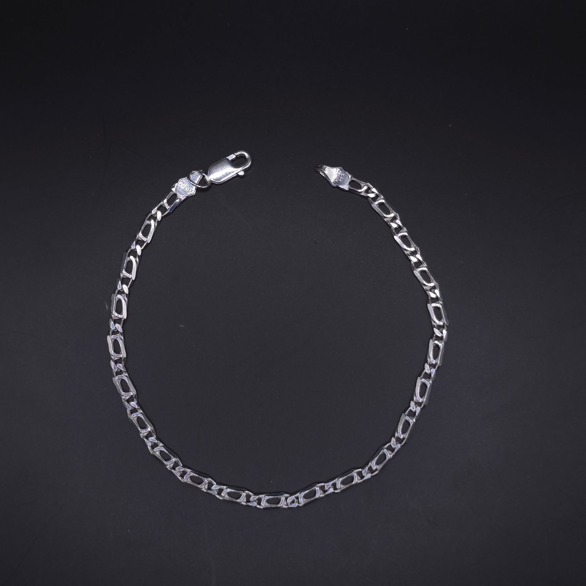 Esclava Clásica 19 cm – Estilo Sutil en Plata 925