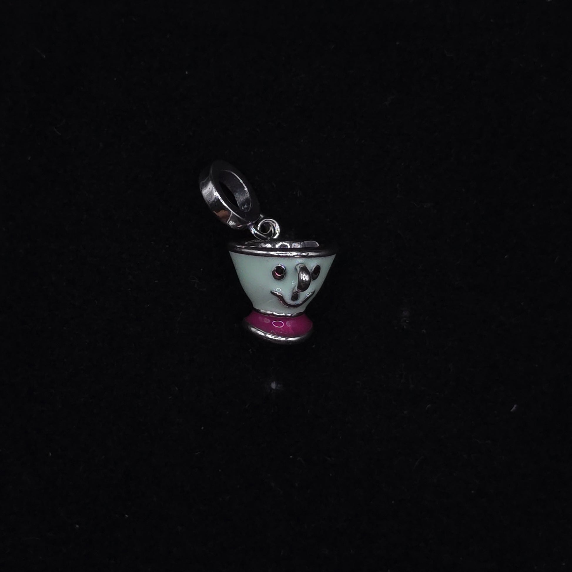 Taza Chip Encantado – Un Sabor de Magia y Nostalgia
